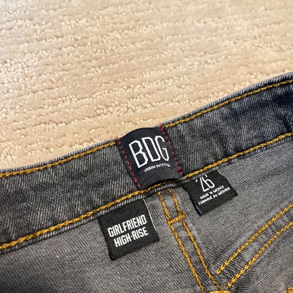 BDG Girlfriend Jeans - Picture 4 of 4